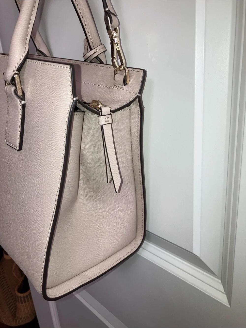 New Kate Spade Bag Purse Mauve Flower Charm